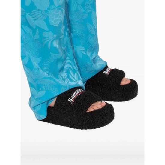 26FW 발렌시아가 퍼리 플랫폼 슬라이더 762826 W14C2 1096 - BALENCIAGA