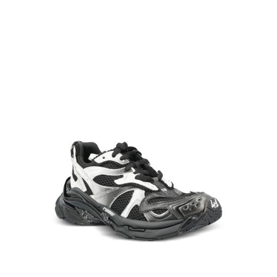 26SS 발렌시아가 러너 스니커즈 779066 WRN2G 1090 BLACK WHITE - BALENCIAGA