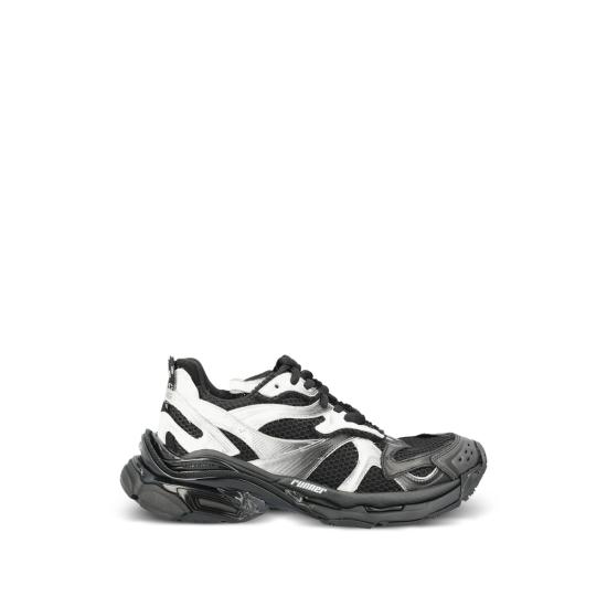 26SS 발렌시아가 러너 스니커즈 779066 WRN2G 1090 BLACK WHITE