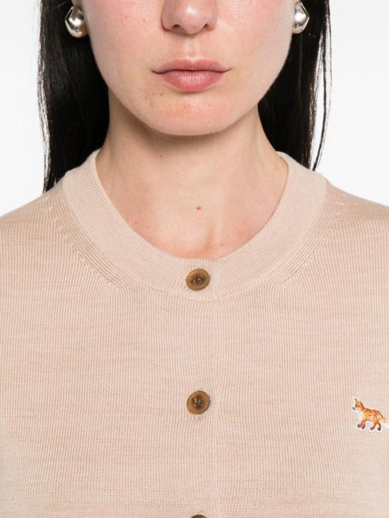 26SS 메종키츠네 베이비 폭스 메리노 레귤러 가디건 PW00502KT11810429 ROASTED ALMOND DOM - MAISON KITSUNE