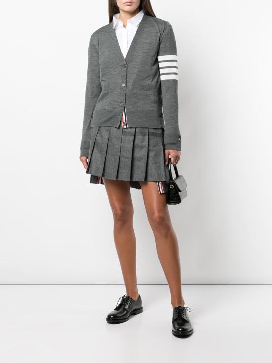 26FW 톰브라운 파인 메리노 울 4바 릴렉스 핏 가디건 FKC334A Y1014035 GREY - THOM BROWNE