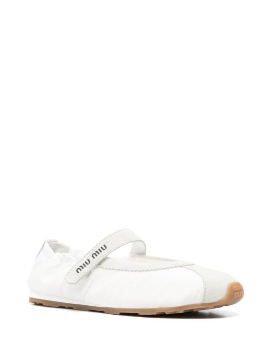 26FW 미우미우 플랫 슈즈 5F370E D7CF0009 WHITE - MIU MIU