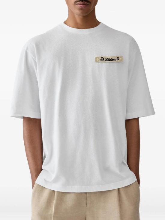 26SS 자크뮈스 반팔 티셔츠 TSM00643 AJ00289 1NJ White - JACQUEMUS