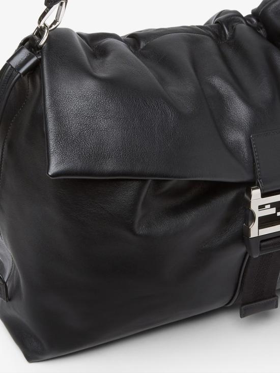  펜디 플럭스 맥시 메신저 7VA665 AV8B Black - FENDI