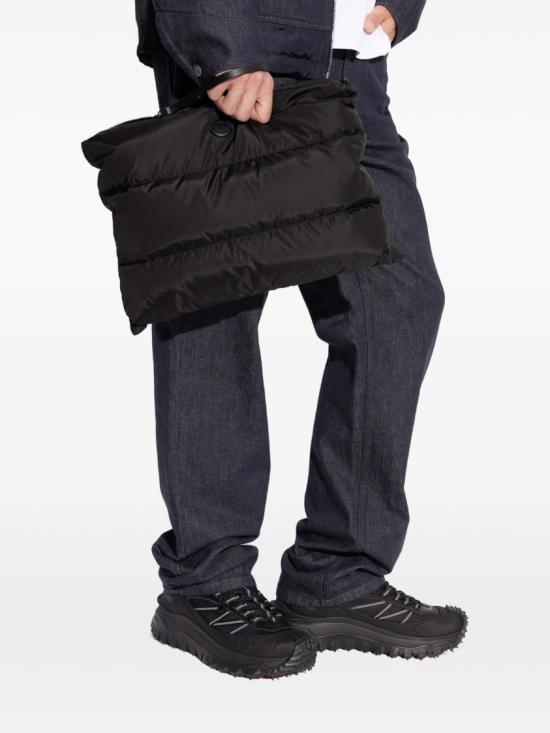 26SS 몽클레어 카라독 워터 리펠런트 랩탑 케이스 6B00001 M7451 Black - MONCLER