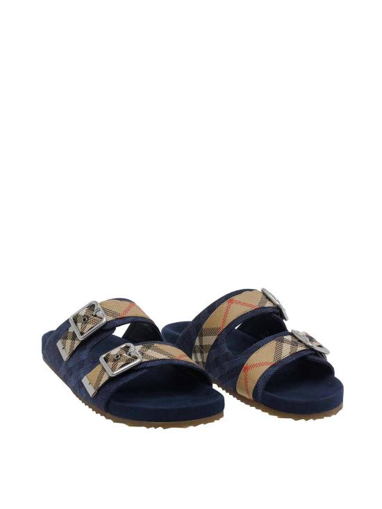26SS 버버리 체크 데님 어친 샌들 8122996 - BURBERRY