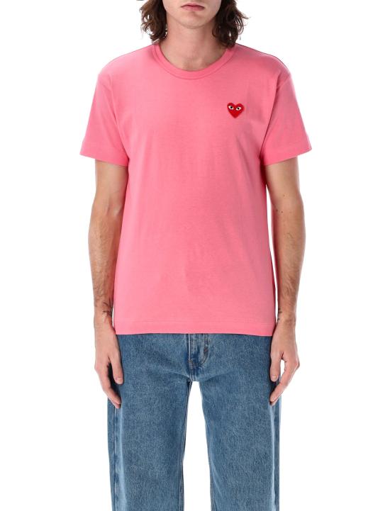 26SS 꼼데가르송 레드 하트 엠블럼 반소매 티셔츠 AX T272 051 3 PINK DOM - COMME DES GARCONS