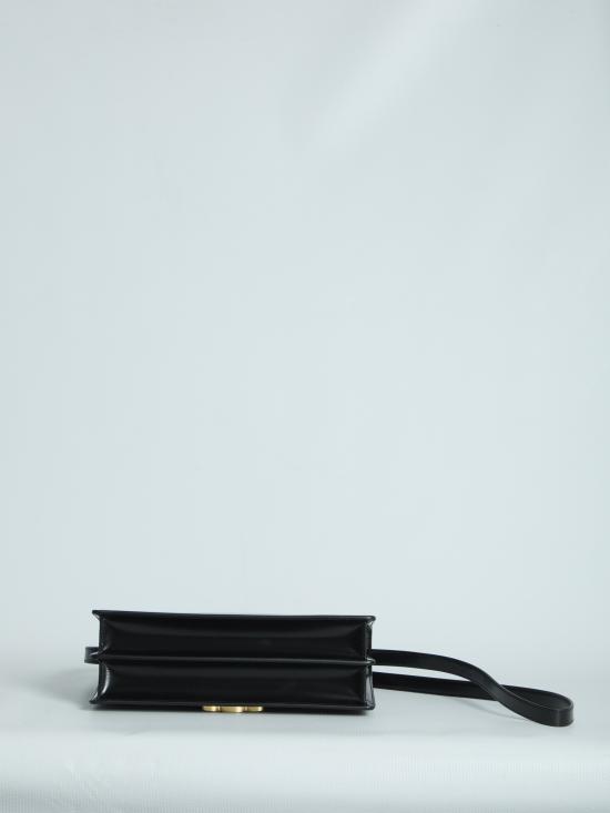 26FW 셀린느 미디움 트리옹프 폴리오 L102U3D82 38NO BLACK - CELINE