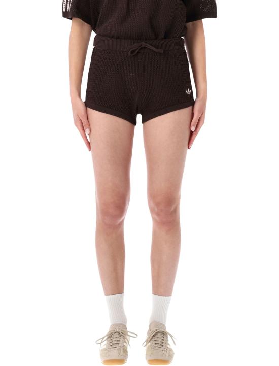 26SS 아디다스 숏팬츠 KE0197 AUCOBROWN
