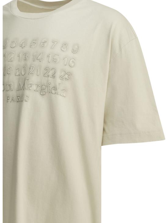 26SS 마르지엘라 자수 로고 티셔츠 S50GC0705S24567103 WHITE - MAISON MARGIELA