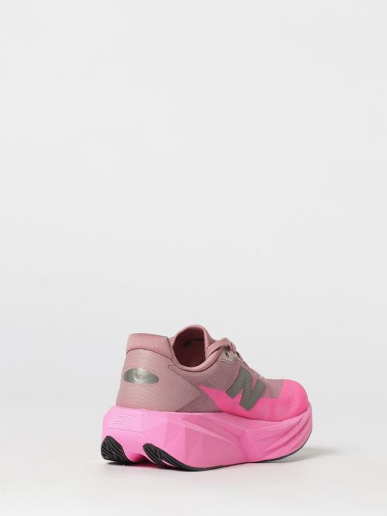 26SS 뉴발란스 스니커즈 WFCX70N Fuchsia - NEW BALANCE