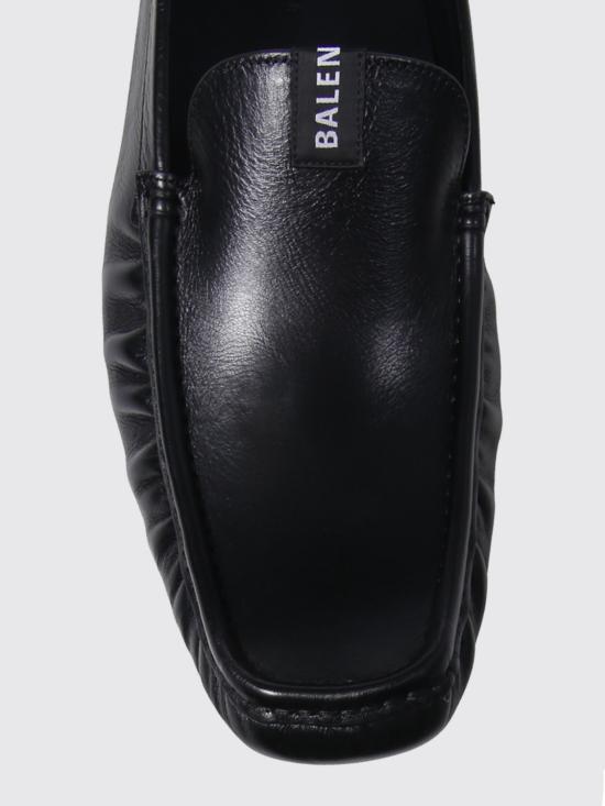 26SS 발렌시아가 로퍼 861618WB1B1 1019 Black - BALENCIAGA