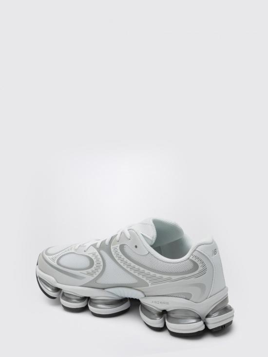 26SS 뉴발란스 스니커즈 U20004GM White - NEW BALANCE
