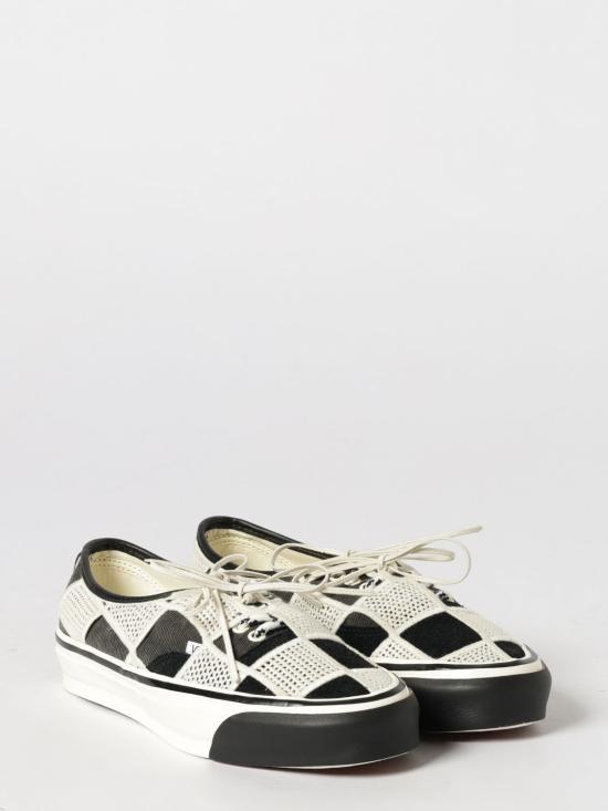 26SS 반스 스니커즈 VN000Y0R FDB1 Black - VANS