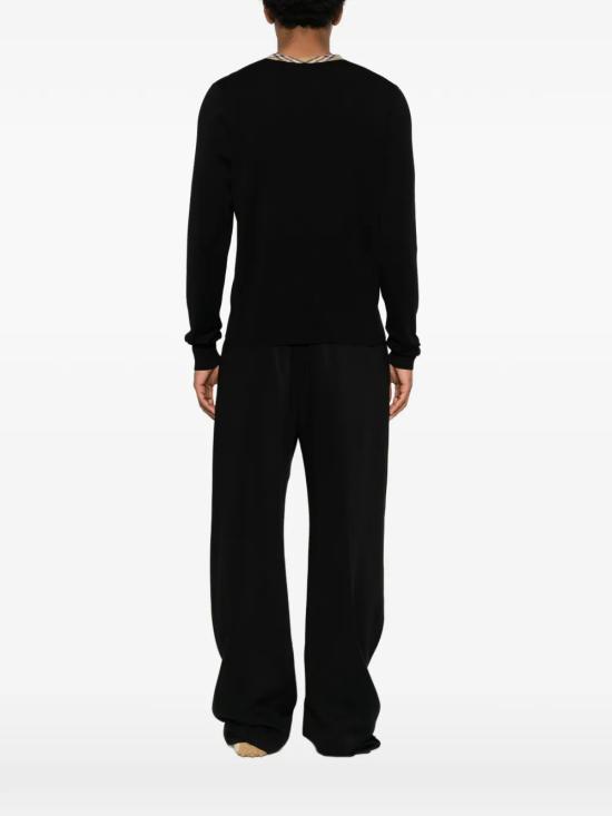 26FW 버버리 스웨터 8127128 A1189 Nero - BURBERRY