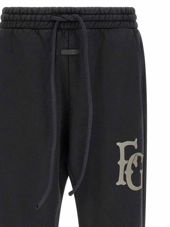 26SS 피어오브갓 트레이닝/조거 팬츠 FG9M159972 Black - FEAR OF GOD