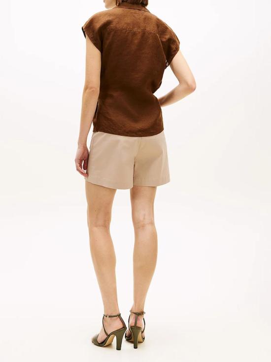 26SS 타미힐피거 민소매 티셔츠 WW0WW49632GV0 Brown - TOMMY HILFIGER