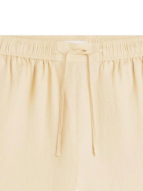 26SS 타미힐피거 숏팬츠 WW0WW49637ACR Light Beige - TOMMY HILFIGER