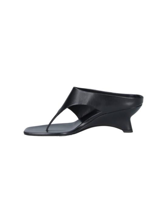 26SS 케이트 뮬/슬리퍼 F3108 1027 L1027200 Black - KHAITE