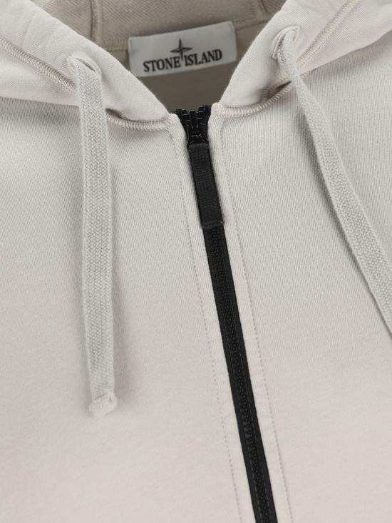 26SS 스톤 아일랜드 오가닉 코튼 플리스 레귤러핏 집업 후드 스웨트셔츠 L1S15 6100061 S0051 V0061 PEARL GRAY DOM - STONE ISLAND