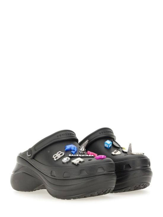  발렌시아가 x 크록스 지비츠 샌들 720762 W0FOW1000 Black - BALENCIAGA