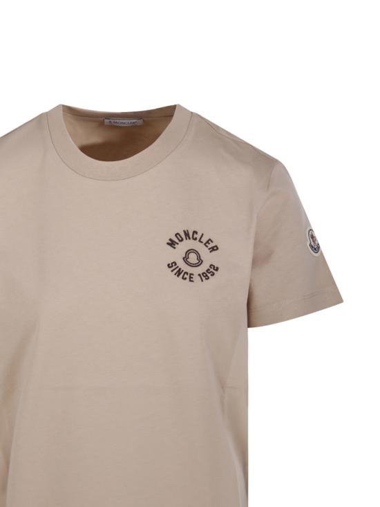 26SS 몽클레어 자수 로고 코튼 티셔츠 8C00030 89AUO 222 BEIGE DOM - MONCLER