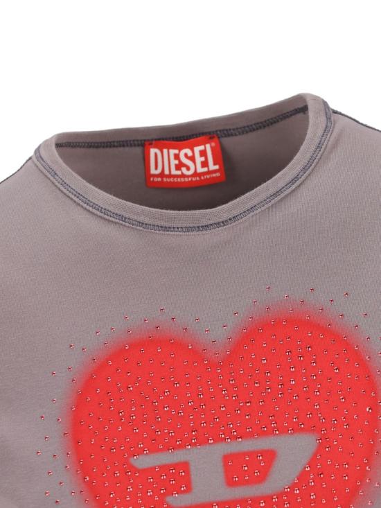 26FW 디젤 Slim heart print 티셔츠 A209800QHHA96I DARK GREY - DIESEL