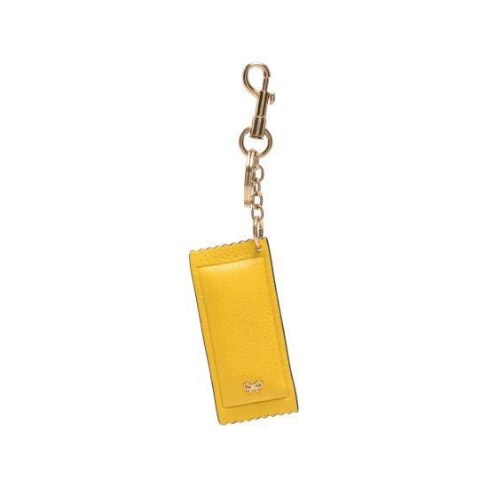 26FW 안야힌드마치 하인즈 잉글리쉬 머스타드 참 208383 AW260133 SCAMP YELLOW - ANYA HINDMARCH