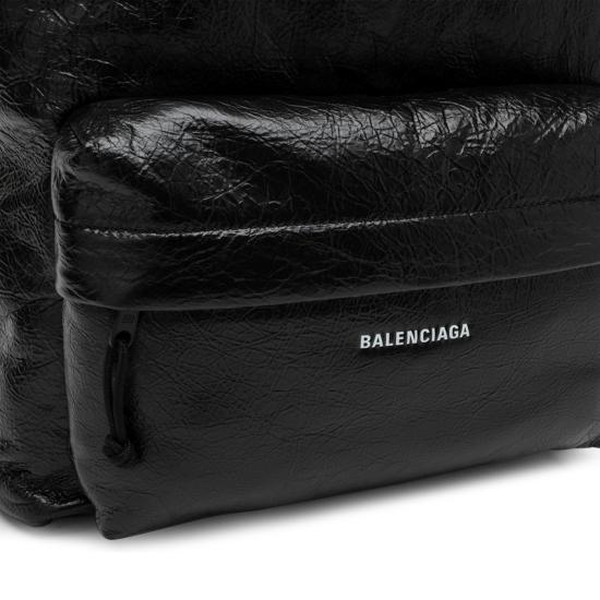 25FW 발렌시아가 로고 패치 익스플로러 백팩 5032211VG07 1000 - BALENCIAGA