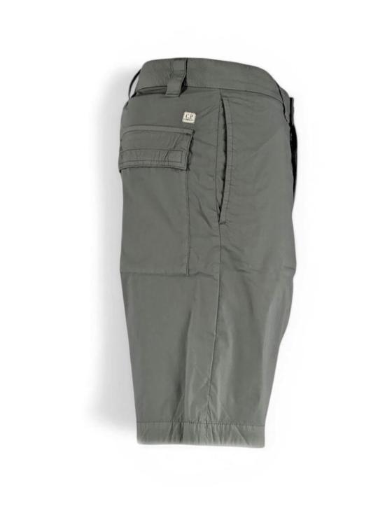 26SS 씨피 컴퍼니 숏팬츠 20CMBE256A006439G668 Green - C.P. COMPANY