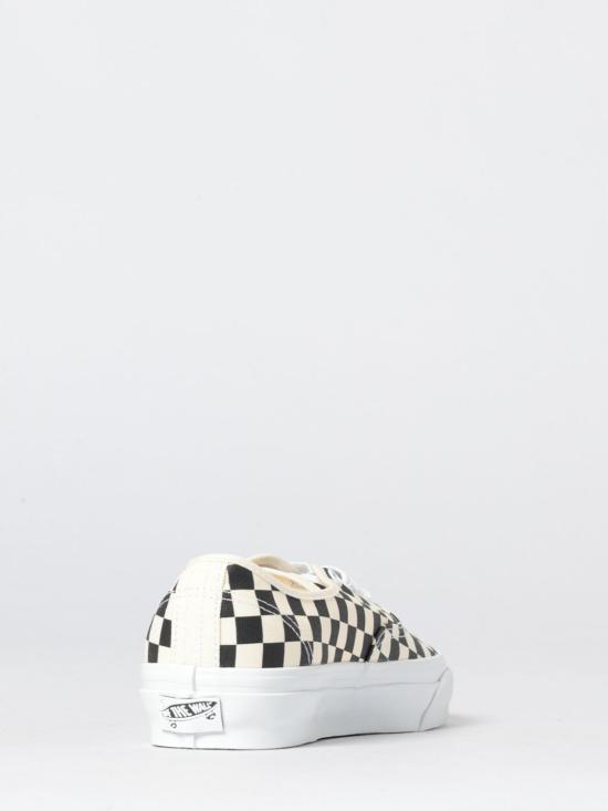 26SS 반스 스니커즈 VN000CQA 2BO1 Black 1 - VANS