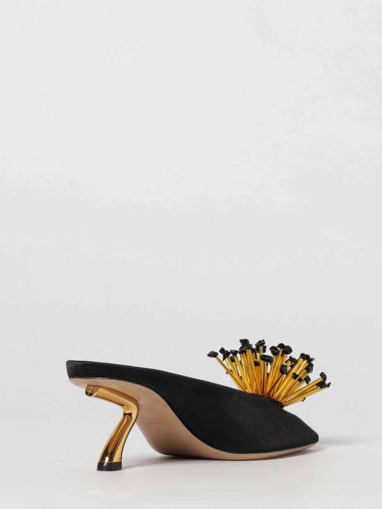26SS 살바토레 페라가모 힐/펌프스 01N622 793011 Black - SALVATORE FERRAGAMO