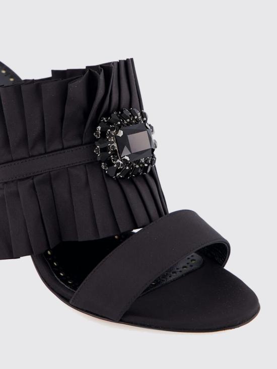 26SS 마놀로 블라닉 힐/펌프스 4252103 0015 Black - MANOLO BLAHNIK
