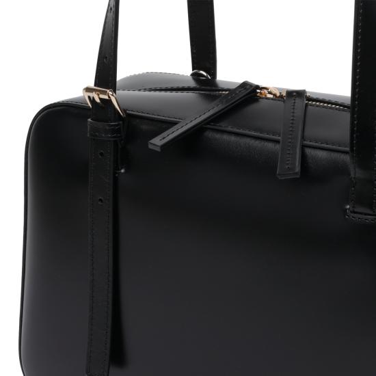 26FW 아페쎄 버지니아 박스 백 PXBMW F67017 LZZ Black - A.P.C.