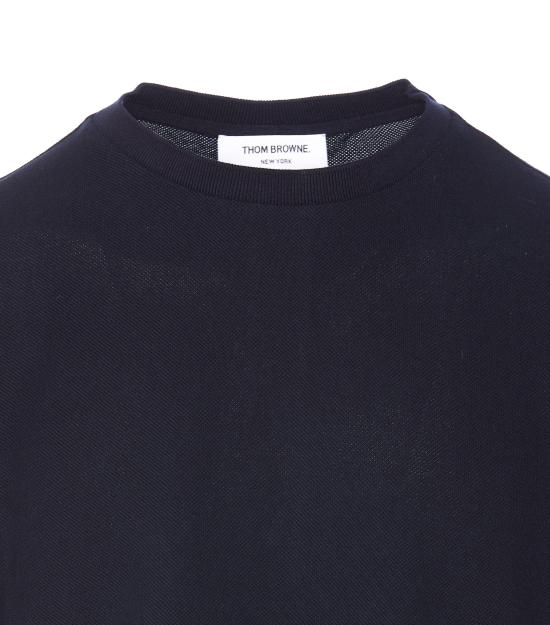 26FW 톰브라운 피케 센터 백 스트라이프 릴렉스 핏 티셔츠 MJS056A 00050415 Blue - THOM BROWNE