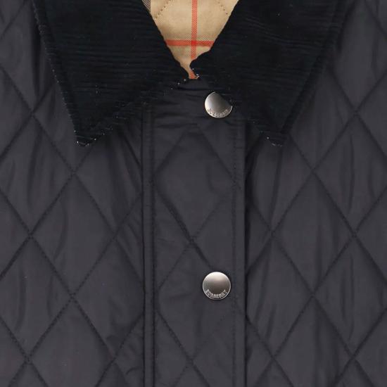 26SS 버버리 올드햄 크롭 퀼팅 자켓 8107465 C1900 BLACK - BURBERRY
