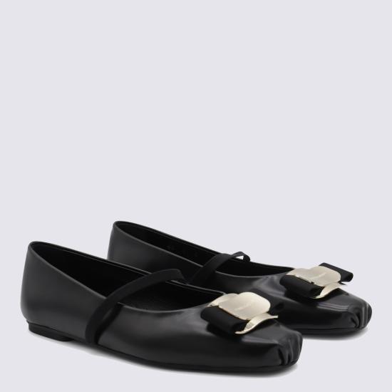 26SS 살바토레 페라가모 플랫 슈즈 768868 01H345005 Black - SALVATORE FERRAGAMO
