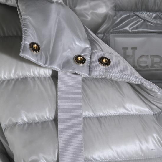 26SS 에르노 나일론 울트라라이트 재킷 PI001994D 12017Z9404 ICE - HERNO