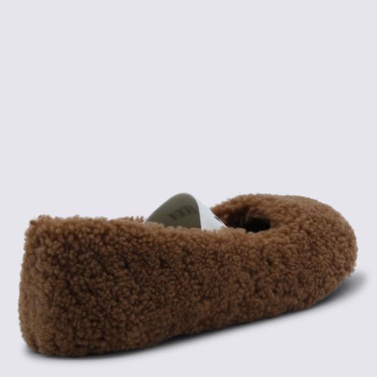 26SS 문부츠 시어링 퍼 발레리나 플랫슈즈 80D2400010 M008 Cognac - MOON BOOT