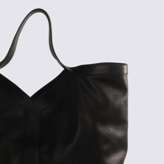 25FW 생로랑 그레인 레더 Y 맥시 토트 백 838281 AAEIF1000 Black - SAINT LAURENT