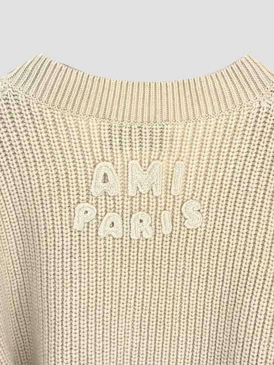 26SS 아미 립드 울 브이넥 아미 드 하트 스웨터 UKS864KN0161 136 WHITE CREAM - AMI