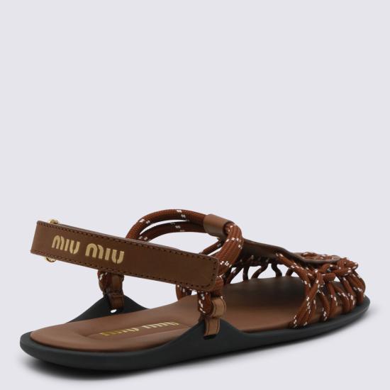 26SS 미우미우 레더 트리밍 샌들 5X615EF005 3ZMLF0L18 - MIU MIU