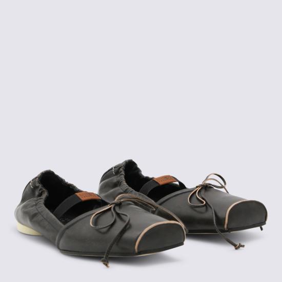 26SS MM6 메종마르지엘라 플랫 슈즈 S66WZ0037 P7706HB495 BLACK DOE BROWN - MM6 MAISON MARGIELA