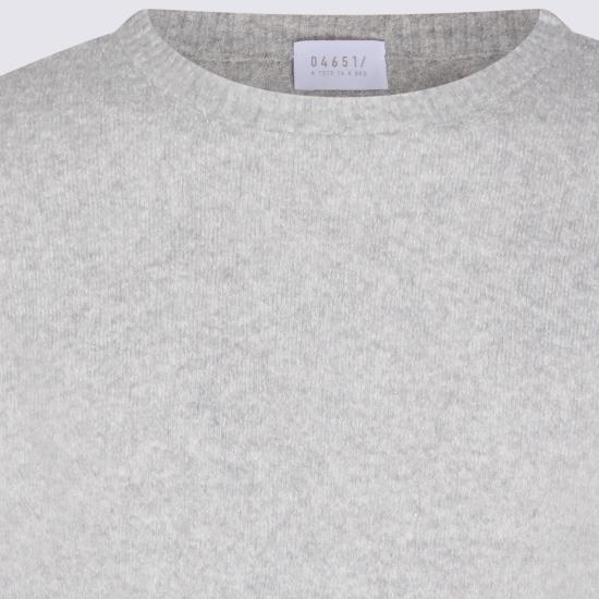26SS 04651/트립인어백 스웨터 2KN2606B22 PEARL GREY - 04651/A TRIP IN A BAG