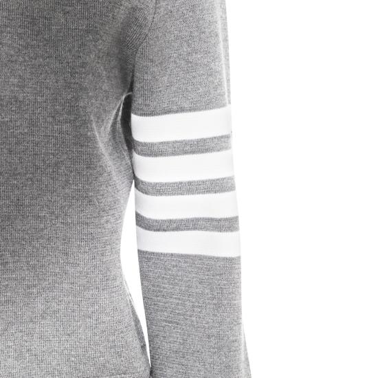 26SS 톰브라운 울 밀라노 스티치 클래식 4바 풀오버 니트 FKA239A 00014055 LT GREY - THOM BROWNE