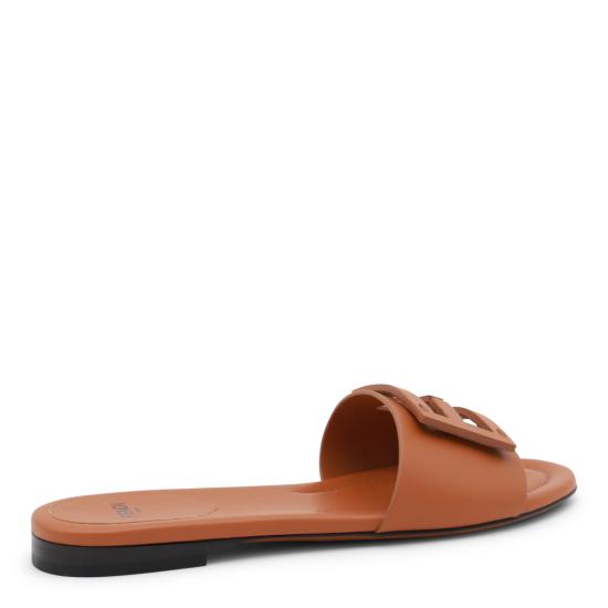 26SS 펜디 바게트 레더 슬라이드 8R8136 AE7TF1C4R Cuoio - FENDI