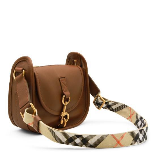 26SS 버버리 미니 B 클립 메신저 백 8123367 B8630 HAZELNUT - BURBERRY