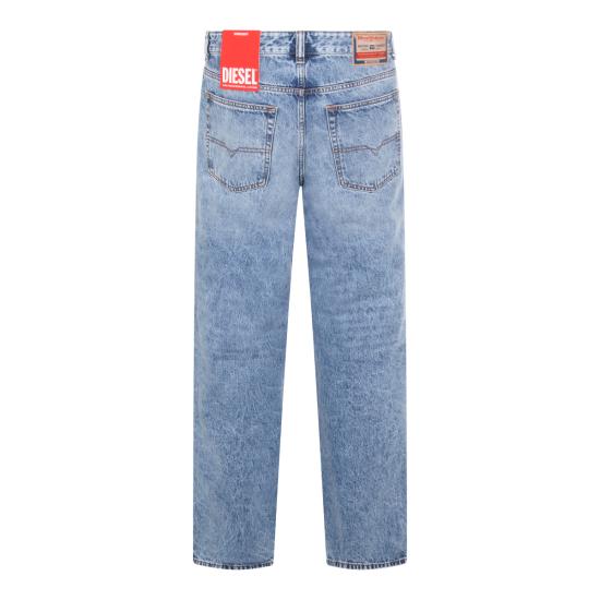 26SS 디젤 2001 D 매크로 릴렉스 핏 데님 팬츠 A11598 09I2901 LIGHT BLUE - DIESEL