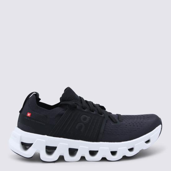 26SS 온 러닝 클라우드스위프트 4 스니커즈 3WF1011 0299 BLACK WHITE