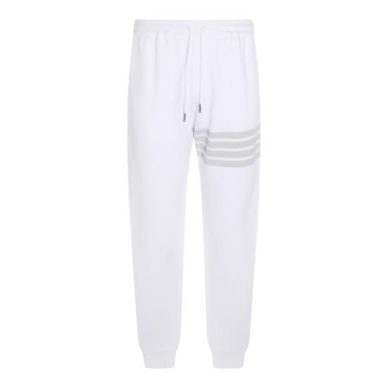 26SS 톰브라운 솔리드 루프백 오버다이 4바 스웨트팬츠 MJQ243A J0007100 WHITE